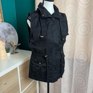 Love Tree Zip Up Utility Black Cargo Vest Hooded Pockets Size Medium